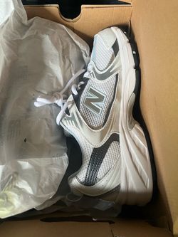 New Balance Sneakers White and Black