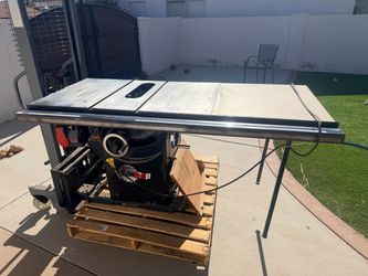 Great condition 3HP Sawstop with 36” rip capacity