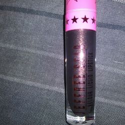 Jeffree Star lip colour