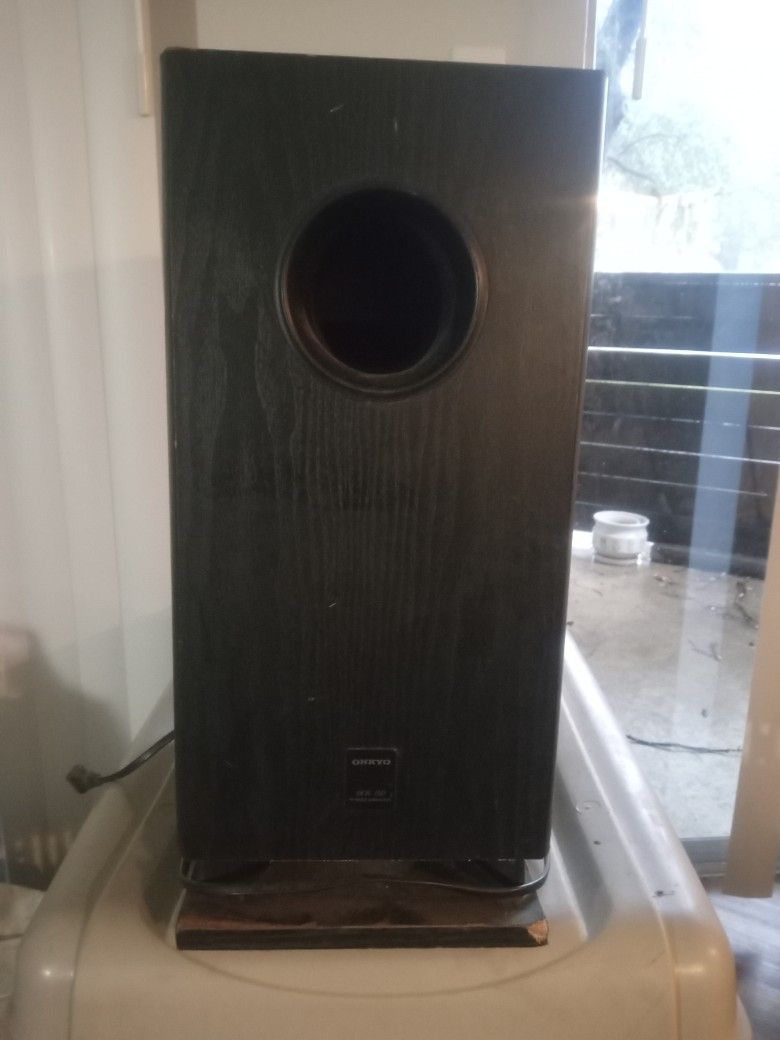 ONKYO Powered Sub