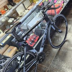 Felt B14 Carbon Triathlon / Time Trial Bike 58cm SRAM