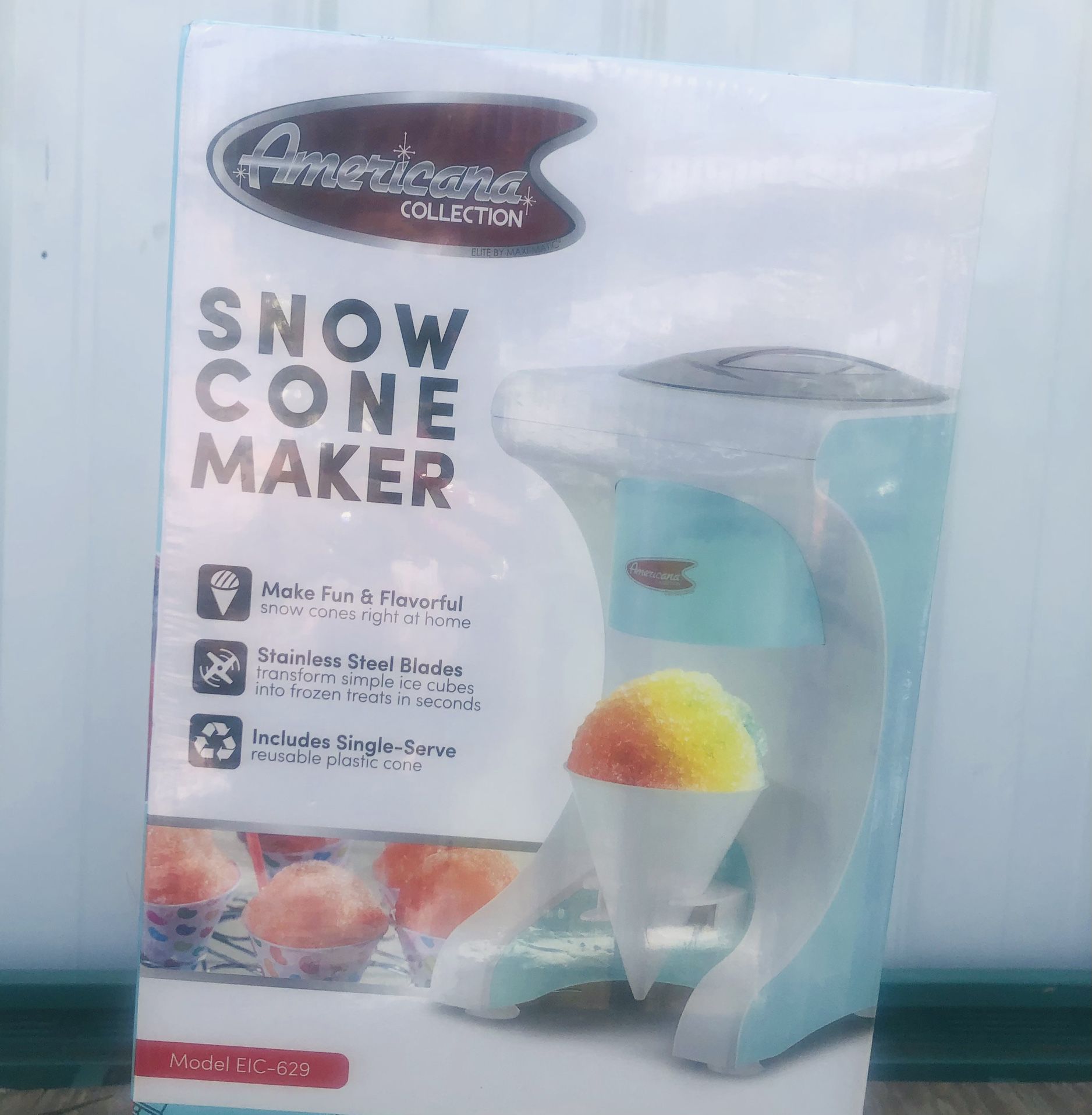 American  Collection  Snow Cone Maker Sealed In Box  -  Great  Summer  Drinks On Hot Day