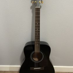 Yamaha F335 Guitar 