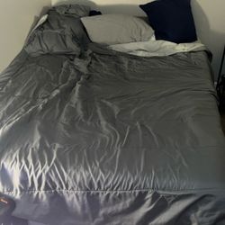 Queen Size Bed & Bed Frame