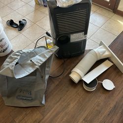 Air Conditioner delonghi pinguino
