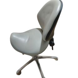 Esthetician Work Chair