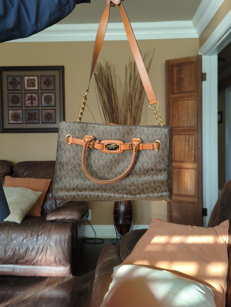 Authentic Michael Kors Hamilton