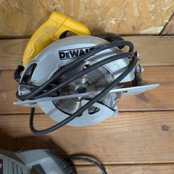 DeWalt circular saw