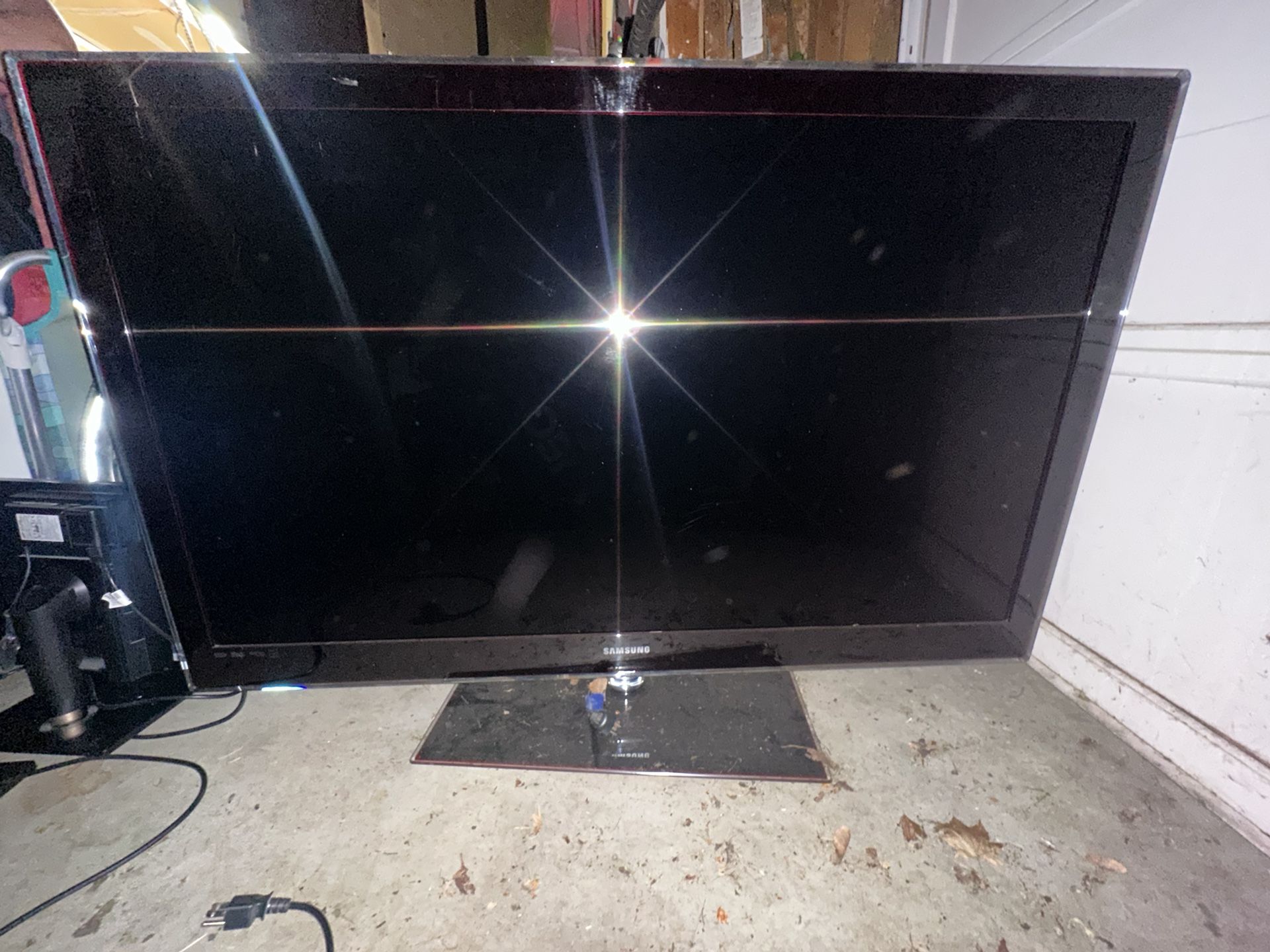 55 inch Samsung TV