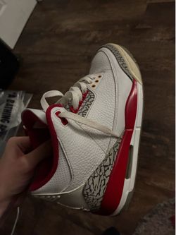 Jordan 3 cardinals size 9