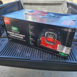 Toro Recycler 60-volt Max 22-in Cordless Self-propelled Lawn Mower 8 Ah (1-Battery and Charger Included)