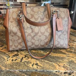 coach CROSSBODY HANDBAGS