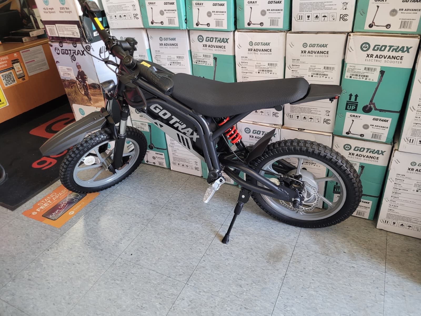 NEW GoTrax FITZ16 Electric Dirt Bike – Kids/Youth Motocross – $100