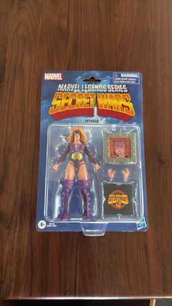 Marvel legends Titania