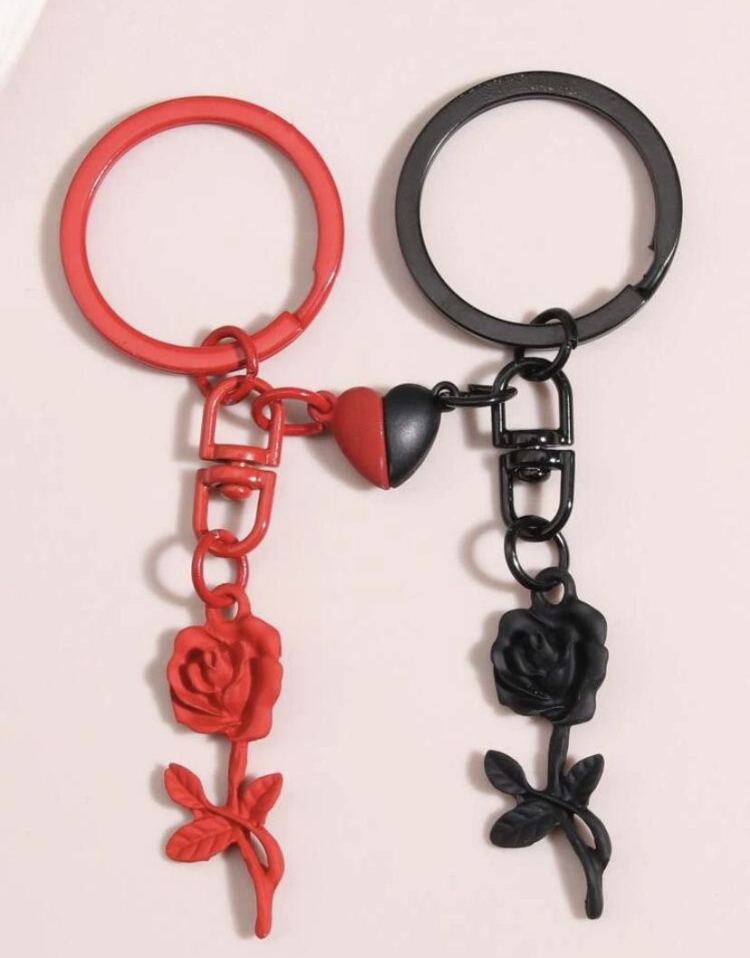Couple Rose Keychains ❤️🖤 $6 