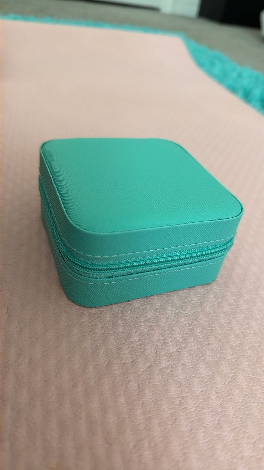 Teal Jewelry Organizer