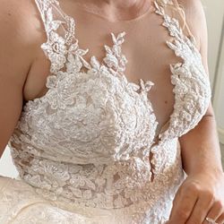 Essence of Australia Wedding Dress