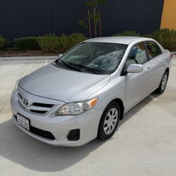 2011 Toyota Corolla LE