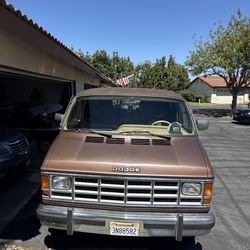 1987 Dodge Ram B250 Van