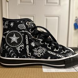 Custom High Top Converse With Limited Print, Sz. 7.5, NWT