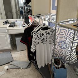 6 Ft Long portable  Clothing Closet 