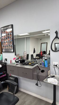 Hair salon station mount  with mirror