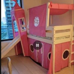 Girls Princess Bed & free mattress & Dresser