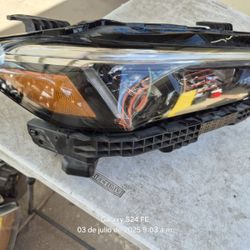 Honda Civic Right Headlight Oem