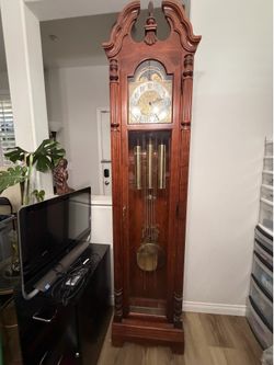 Howard Miller “Jonathan” Grandfather Clock