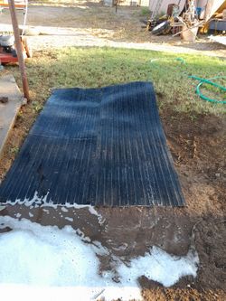 HORSE TRAILER RUBBER MATS 