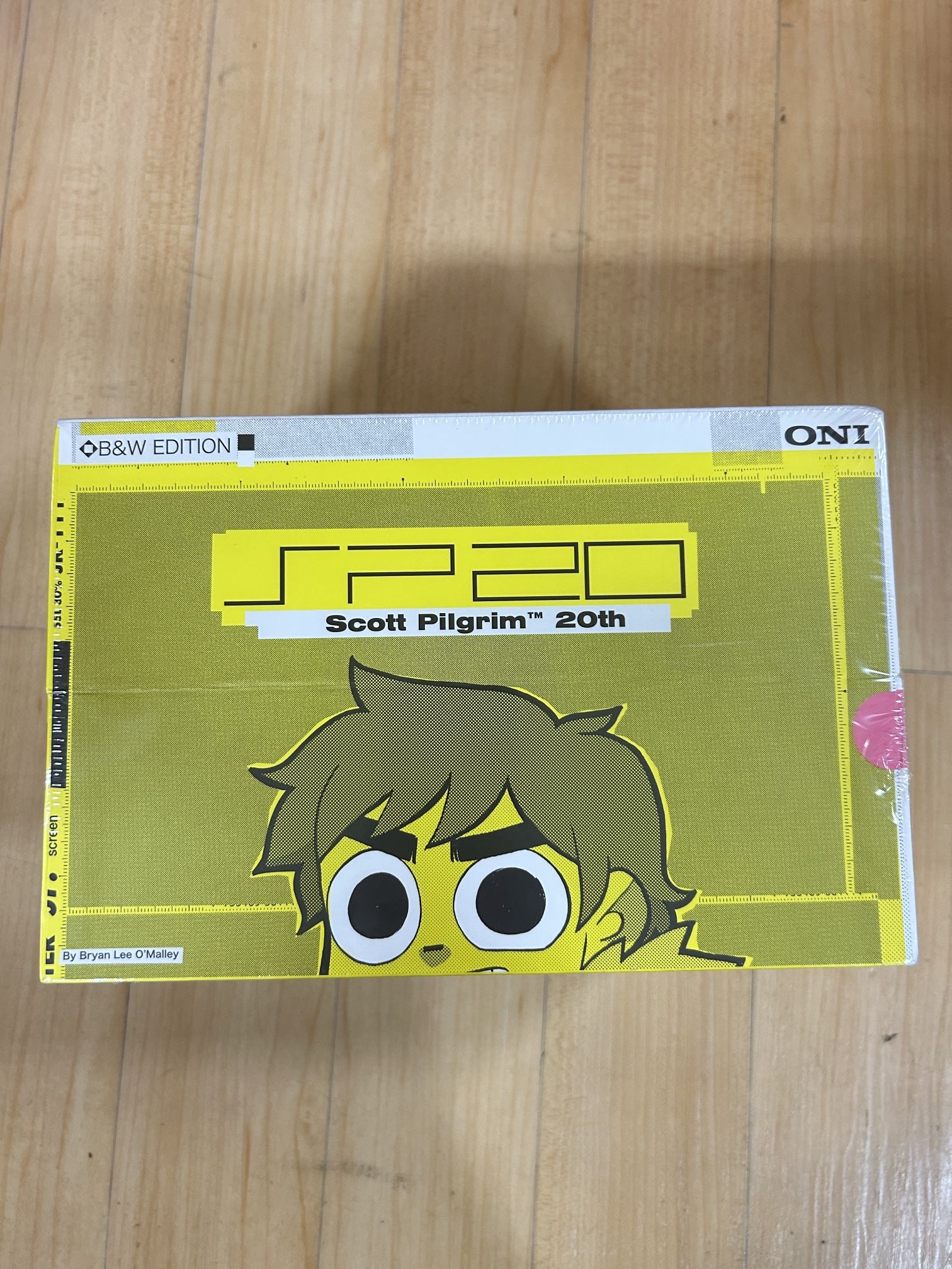 NWT Scott Pilgrim 20th Anniversary B&W Hardcover Box Set (Hardcover)