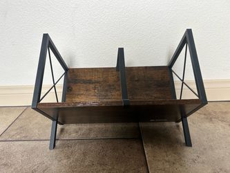 wooden and black-metal magazine rack