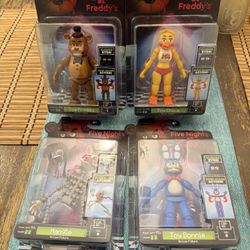 Five Nights At Freddy's Jazwares Toy Freddy Chica Bonnie Mangle 5" Set of 4