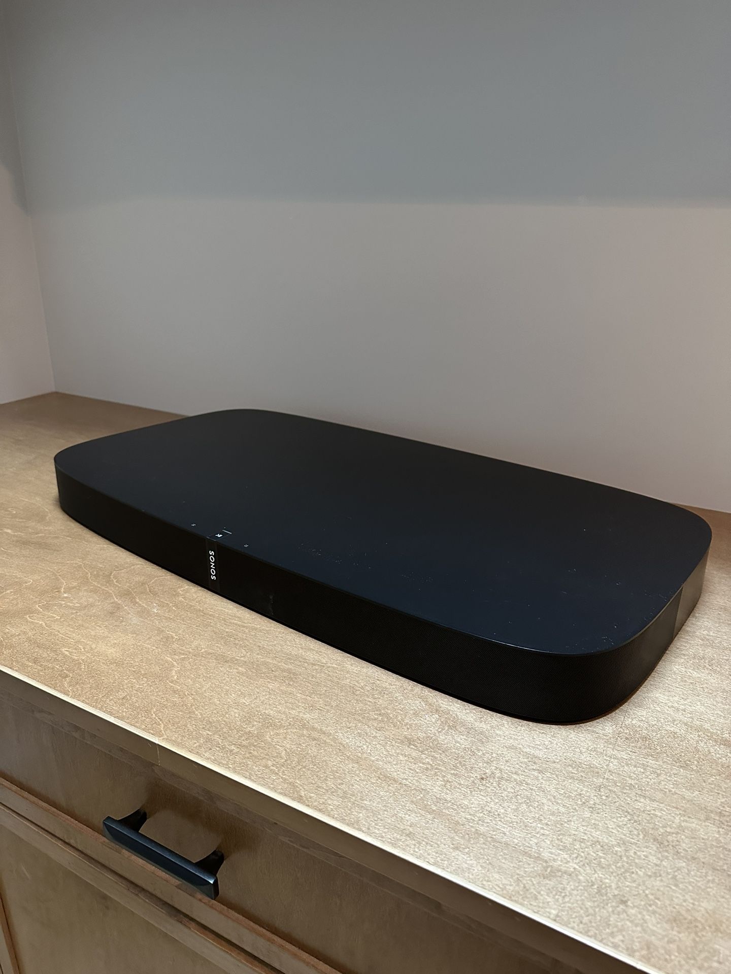 Sonos Playbase Speaker for TV, Movies, Music and More for Sale in Los Angeles, CA OfferUp