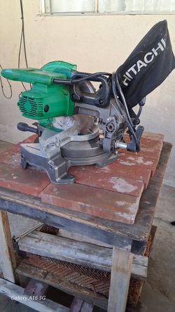 Hitachi saw