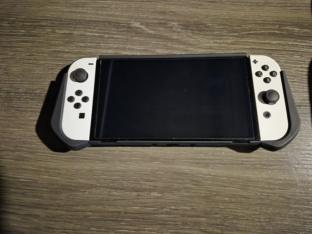 Nintendo OLED Switch & Pokemon Scarlet & Legends Arceus!