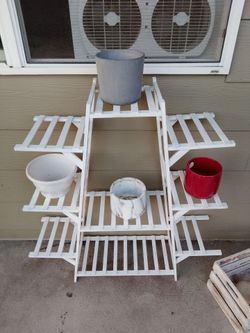 Plant stand and pots