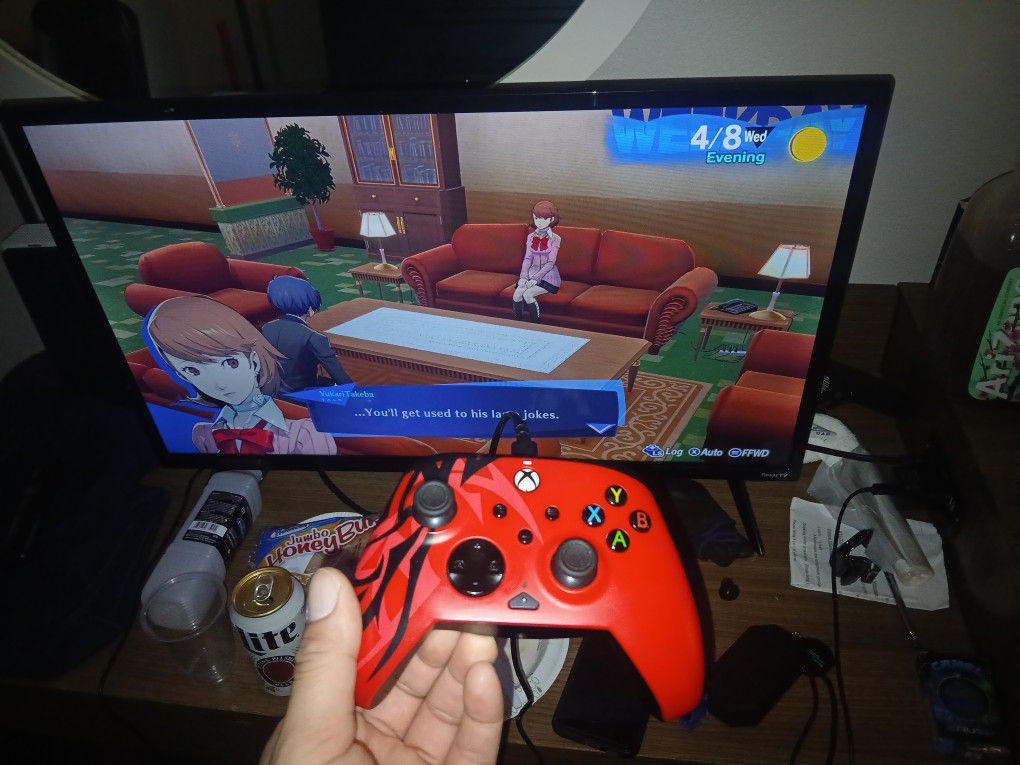 Xbox One With Tv/ Roku Tv