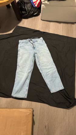 XL Uniqlo Taper Jeans