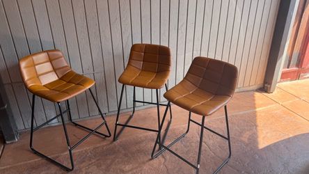 Lue Bona set of 3 barstools