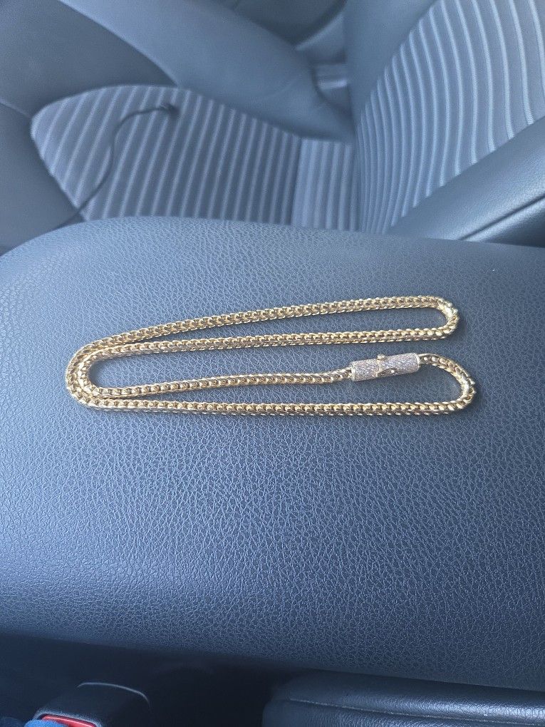 14kt Gold Chain 24 Inches 84 Grams