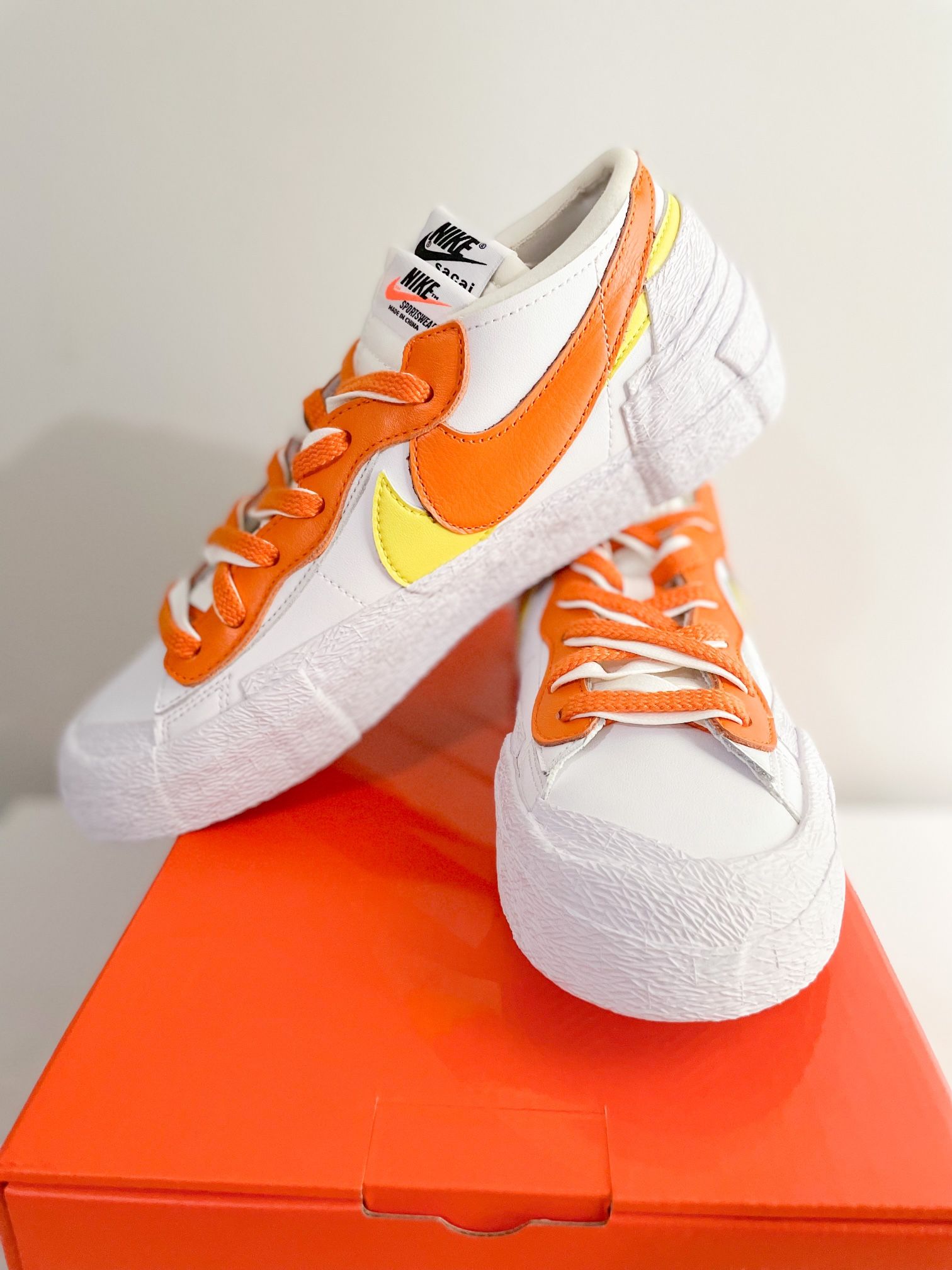 Nike Sneakers Blazer low Sacai white Magma Orange Size 8.5