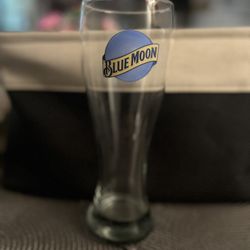 Blue Moon Glass Pints