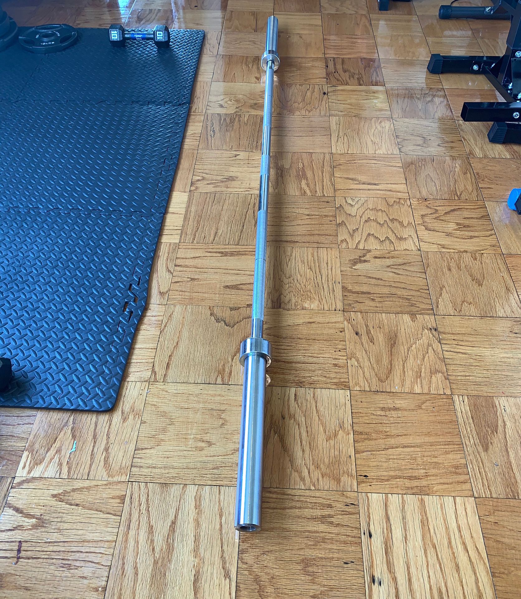7ft 45lb Olympic Weight Bar (weights not included)