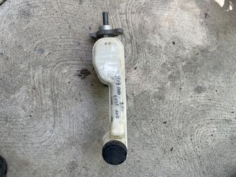 Master Cylinder For 2013 Ford Edge