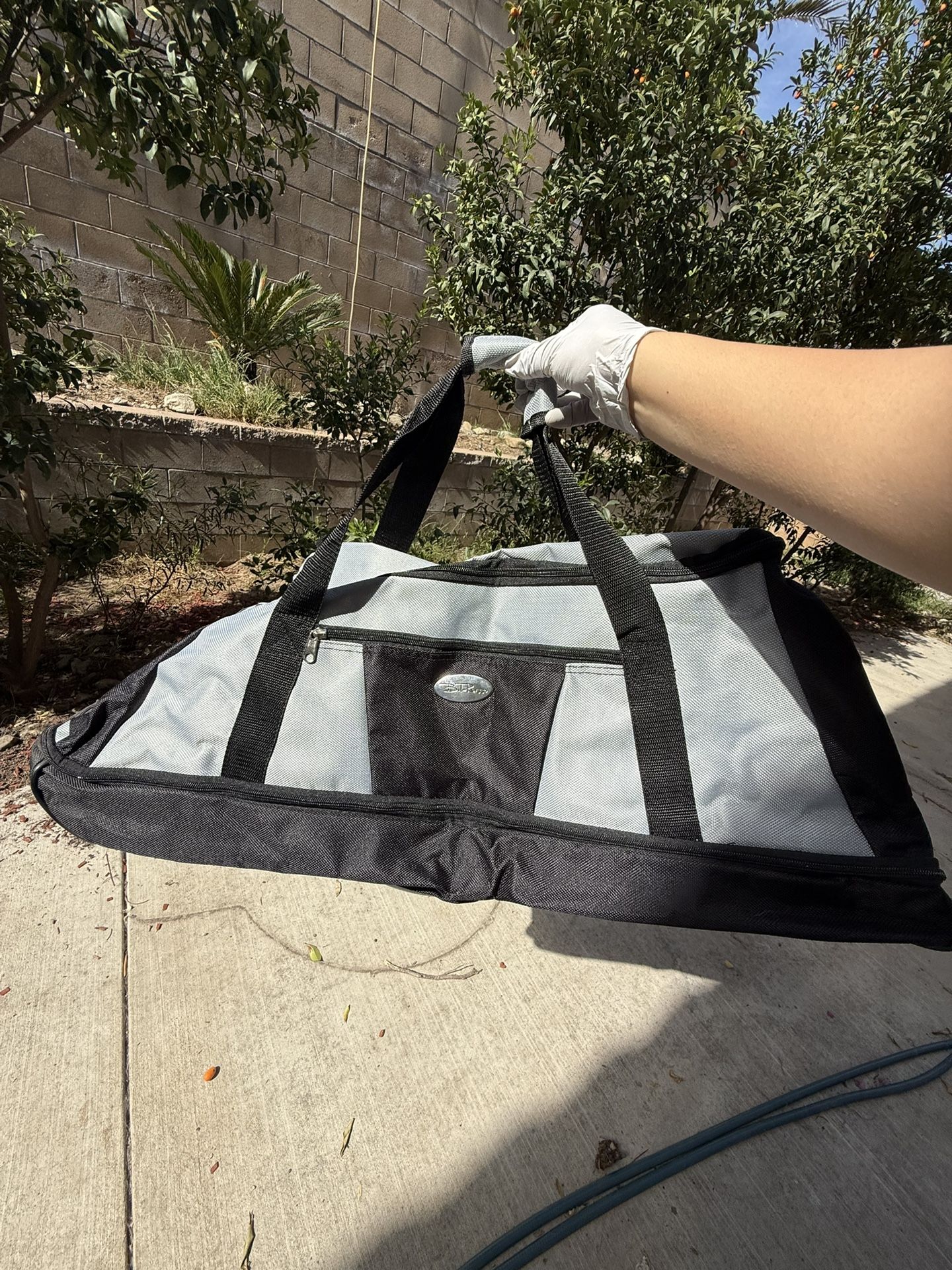 Duffle Bag With Wheels