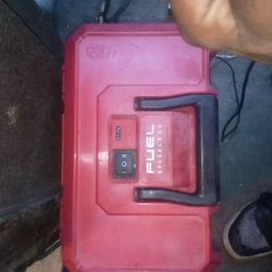 Milwaukee Portable Vacuum 