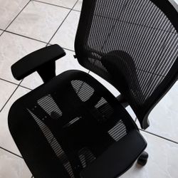 Office Chair / Silla de Escritorio