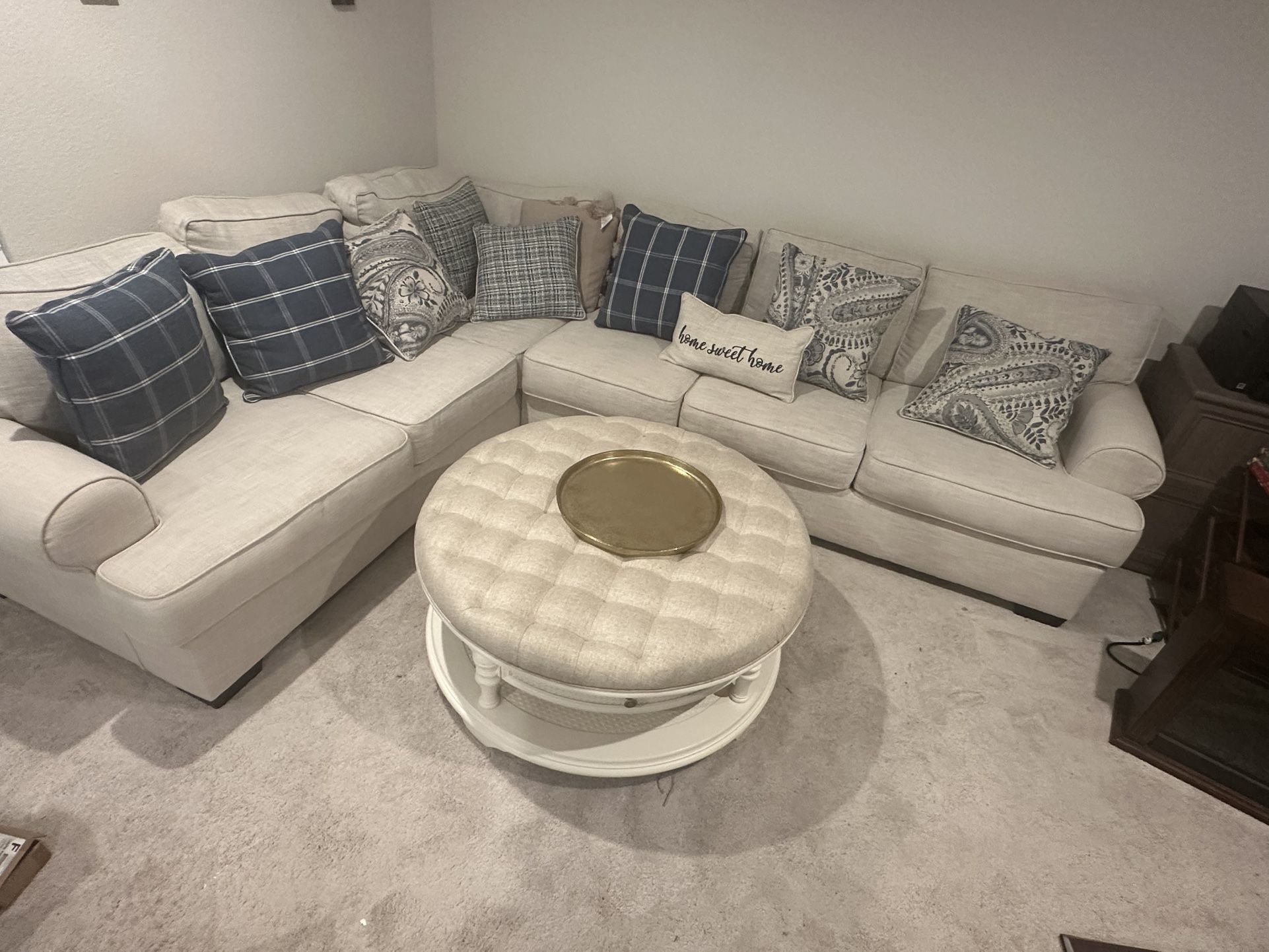 Sectional Couch And Ottoman
