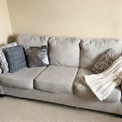 Ashley Kestrel Queen Sofa Reversible Chaise Sleeper Light Gray